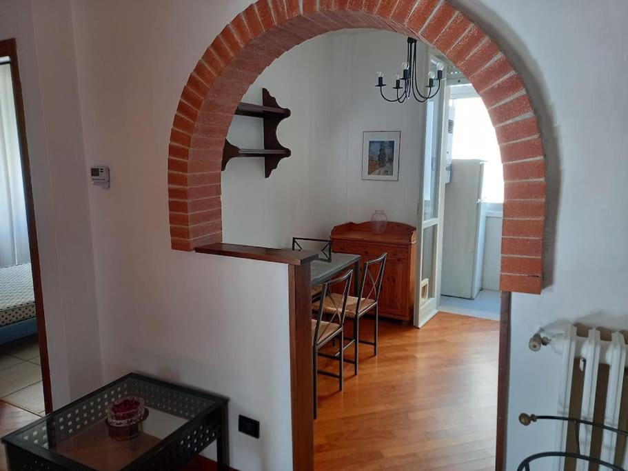 Apartamento Casa Lola Livorno Exterior foto